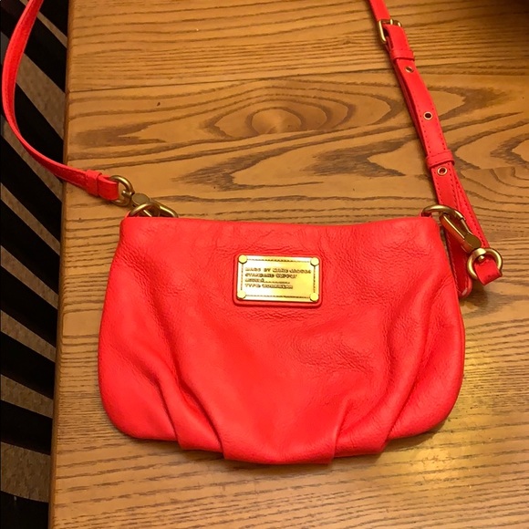 Hot pink Marc Jacobs crossbody - Picture 3 of 5